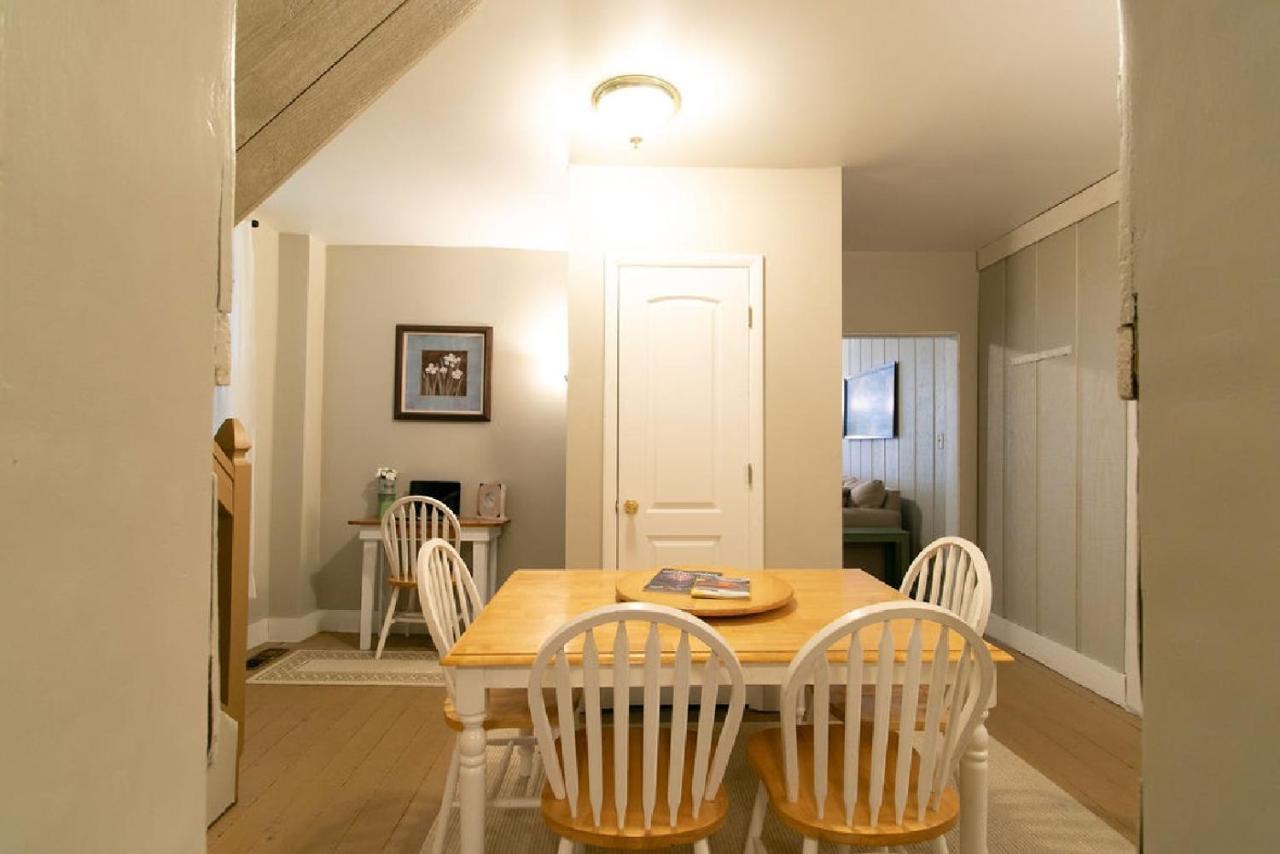Downtown 2 Bedroom Cottage, Sleeps 6, Walking Distance To Honeywell, Downtown Restaurants, Shopping Wabash Bagian luar foto